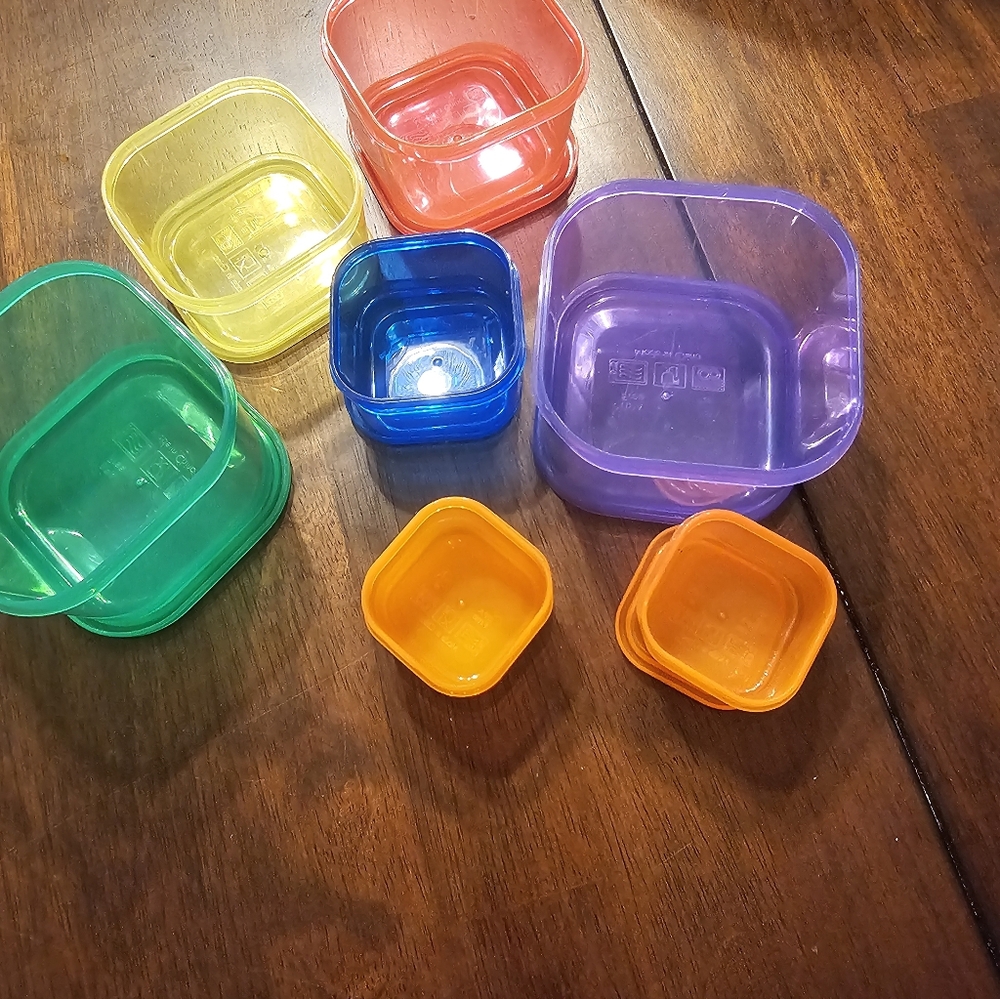 EUC - Set of 7 - Food Portion Control Containers